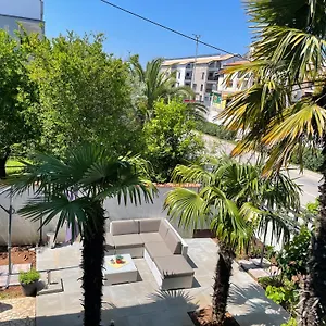 https://haus-enna-apartment-4-top-lage-meerblick-1-og.in-istria.net