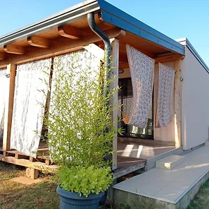 https://nature-home-eco-friendly-pet-friendly.in-istria.net
